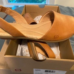 Born women sandals